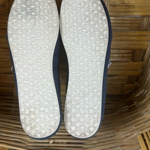 Tom's canvas  - Picture 4 of 6